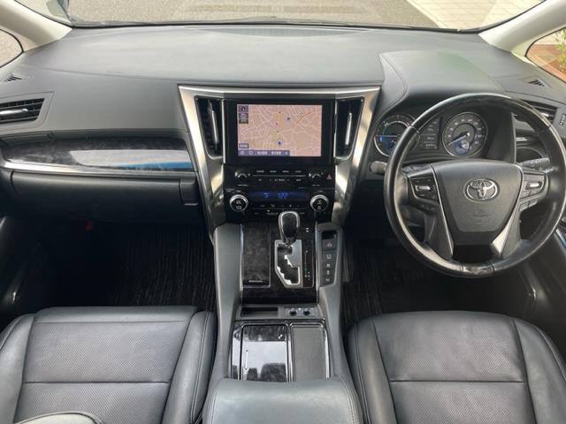 アルファードハイブリッド SR Cパッケージ 純正ナビ フリップダウンモニター 両側パワースライドドア ETC バックカメラ コーナーセンサー前後 4WD パワーバックドア LEDヘッドライト プッシュスタート パワーシート シートヒーター(2枚目)