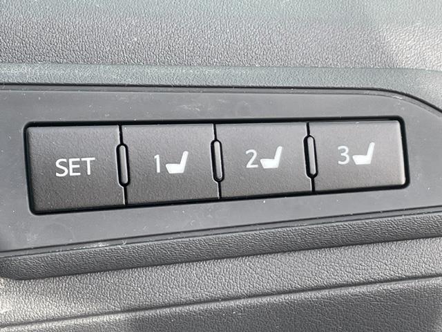 アルファードハイブリッド SR Cパッケージ 純正ナビ フリップダウンモニター 両側パワースライドドア ETC バックカメラ コーナーセンサー前後 4WD パワーバックドア LEDヘッドライト プッシュスタート パワーシート シートヒーター(17枚目)