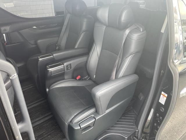 アルファードハイブリッド SR Cパッケージ 純正ナビ フリップダウンモニター 両側パワースライドドア ETC バックカメラ コーナーセンサー前後 4WD パワーバックドア LEDヘッドライト プッシュスタート パワーシート シートヒーター(26枚目)