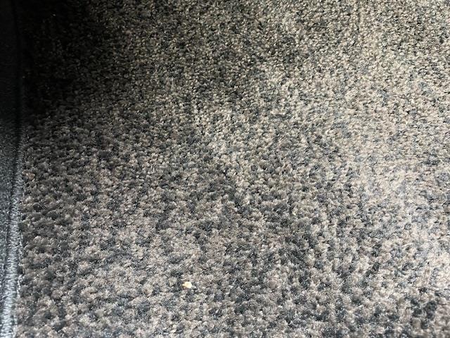 シエンタ ファンベースX 純正ナビ 衝突軽減システム バックカメラ 片側パワースライドドア ドライブレコーダー コーナーセンサー前後 アイドリングストップ 電動格納ミラー 横滑り防止装置 リモコンキー 社外フロアマット(21枚目)