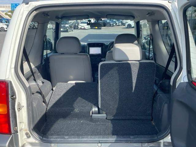 ジムニー ランドベンチャー ナビ ルーフレール ETC シートヒーター ドライブレコーダー 純正アルミホイール スペアキー スペアタイヤ リモコンキー ASSURAレーダー探知機 ハーフレザーシート 4WD パワーウィンドウ(22枚目)