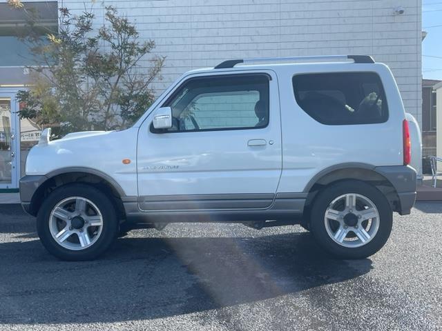 ジムニー ランドベンチャー ナビ ルーフレール ETC シートヒーター ドライブレコーダー 純正アルミホイール スペアキー スペアタイヤ リモコンキー ASSURAレーダー探知機 ハーフレザーシート 4WD パワーウィンドウ(27枚目)