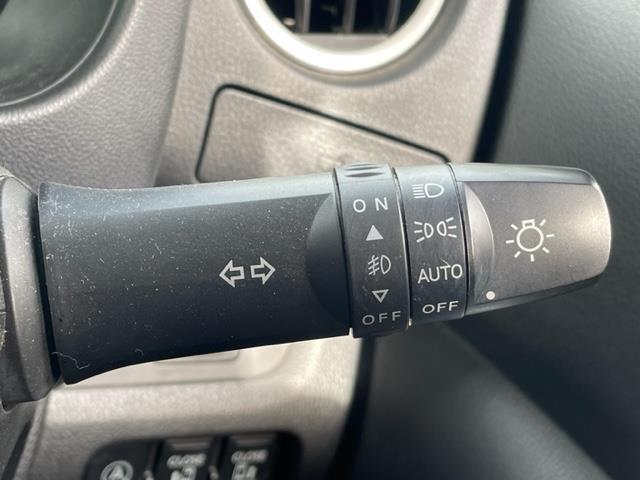 気になる車はすぐにお問い合わせください！画面右側の００６６から始まる無料ダイヤルからお問い合わせ下さい！専門スタッフがお車のご質問にお答えいたします！