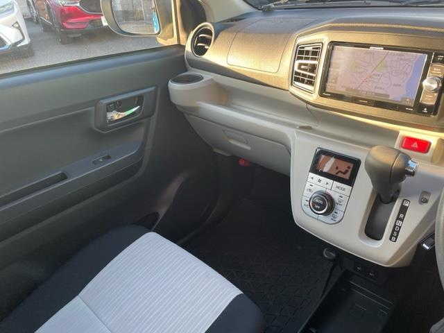 ミライース Ｇ　ＳＡＩＩＩ　ナビ　衝突軽減システム　禁煙車　コーナーセンサー前後　ＬＥＤヘッドライト　ＥＴＣ　ドライブレコーダー　純正アルミホイール　アイドリングストップ　スマートキー　シートヒーター　ワンオーナー　オートライト（5枚目）