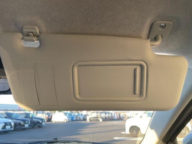 ミライース Ｇ　ＳＡＩＩＩ　ナビ　衝突軽減システム　禁煙車　コーナーセンサー前後　ＬＥＤヘッドライト　ＥＴＣ　ドライブレコーダー　純正アルミホイール　アイドリングストップ　スマートキー　シートヒーター　ワンオーナー　オートライト（7枚目）