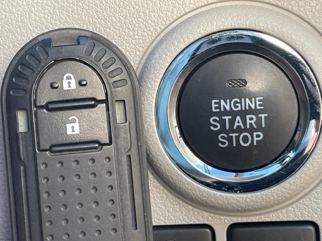 ミライース Ｇ　ＳＡＩＩＩ　ナビ　衝突軽減システム　禁煙車　コーナーセンサー前後　ＬＥＤヘッドライト　ＥＴＣ　ドライブレコーダー　純正アルミホイール　アイドリングストップ　スマートキー　シートヒーター　ワンオーナー　オートライト（9枚目）