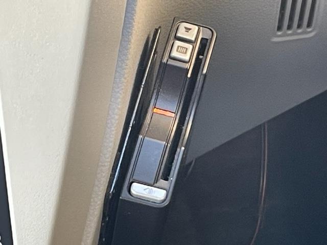 ミライース Ｇ　ＳＡＩＩＩ　ナビ　衝突軽減システム　禁煙車　コーナーセンサー前後　ＬＥＤヘッドライト　ＥＴＣ　ドライブレコーダー　純正アルミホイール　アイドリングストップ　スマートキー　シートヒーター　ワンオーナー　オートライト（13枚目）