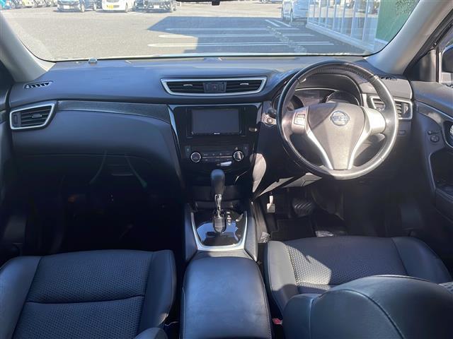 エクストレイル ２０Ｘ　ＨＶエクストリーマＸエマジェンシーブレーキＰ　純正ナビ　衝突軽減システム　バックカメラ　コーナーセンサー前後　ルーフレール　ＬＥＤヘッドライト　スマートキー　シートヒーター　ＥＴＣ　ダウンヒルアシストコントロール　４ＷＤ　スペアキー（25枚目）