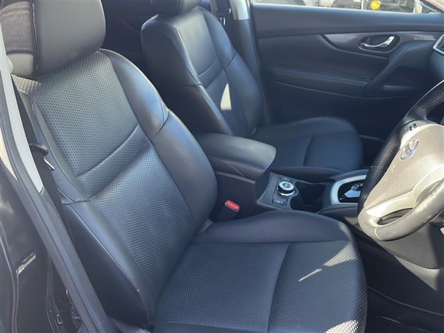 エクストレイル ２０Ｘ　ＨＶエクストリーマＸエマジェンシーブレーキＰ　純正ナビ　衝突軽減システム　バックカメラ　コーナーセンサー前後　ルーフレール　ＬＥＤヘッドライト　スマートキー　シートヒーター　ＥＴＣ　ダウンヒルアシストコントロール　４ＷＤ　スペアキー（26枚目）