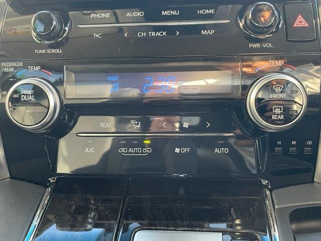 アルファード ２．５Ｓ　Ｃパッケージ　純正ナビ　衝突軽減システム　両側パワースライドドア　バックカメラ　ＥＴＣ２．０　ブラインドスポットモニター　ＬＥＤヘッドライト　クルーズコントロール　全席パワーシート　ドライブレコーダー　エアシート（15枚目）