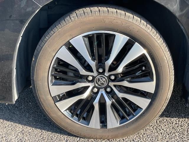 アルファード ２．５Ｓ　Ｃパッケージ　純正ナビ　衝突軽減システム　両側パワースライドドア　バックカメラ　ＥＴＣ２．０　ブラインドスポットモニター　ＬＥＤヘッドライト　クルーズコントロール　全席パワーシート　ドライブレコーダー　エアシート（41枚目）