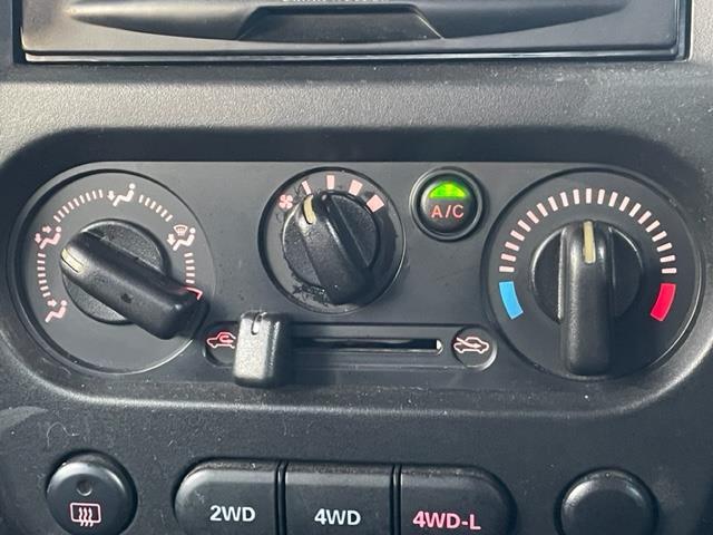 ジムニー ＸＧ　カロッツェリアオーディオ　ＥＴＣ　背面タイヤ　リモコンキー　４ＷＤ　ＩＳＯＦＩＸ　パワーウィンドウ　パワーステアリング　純正フロアマット　スペアキー（5枚目）