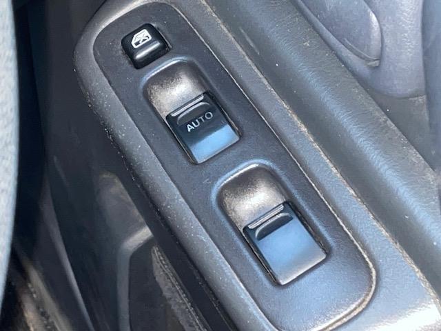 ジムニー ＸＧ　カロッツェリアオーディオ　ＥＴＣ　背面タイヤ　リモコンキー　４ＷＤ　ＩＳＯＦＩＸ　パワーウィンドウ　パワーステアリング　純正フロアマット　スペアキー（11枚目）