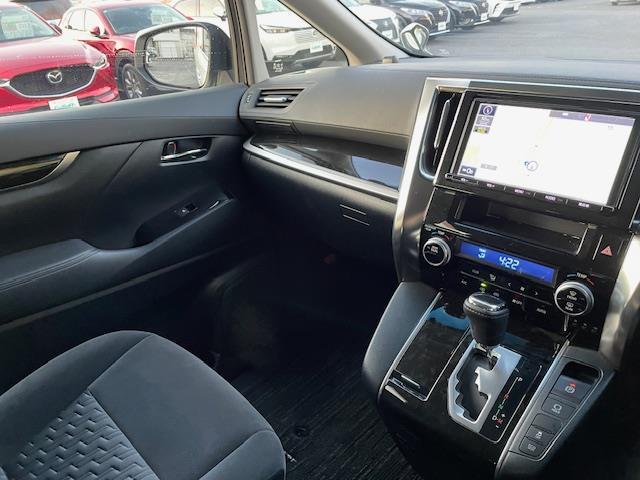 アルファード 2.5S 純正ナビ フリップダウンモニター パワースライドドア バックカメラ コーナーセンサー前後 ETC2.0 クルーズコントロール ドライブレコーダー 電動格納ミラー プッシュスタート ハーフレザーシート(22枚目)