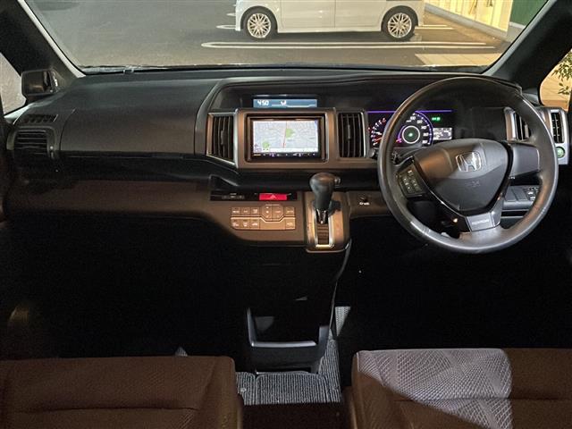 ステップワゴンスパーダ Ｚ（3枚目）