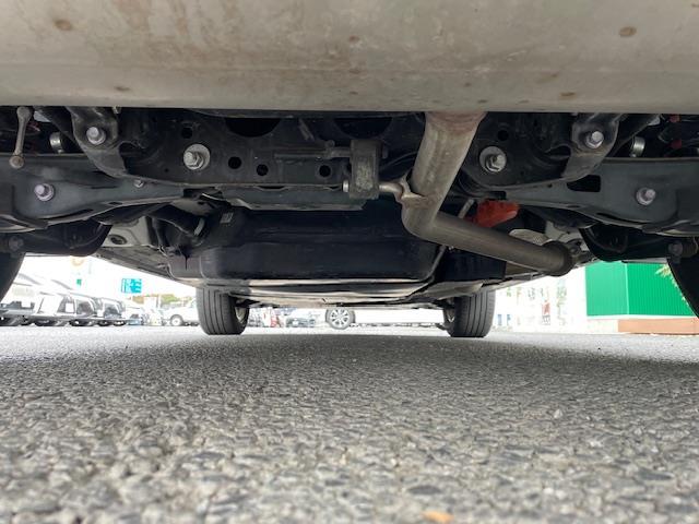 ＲＡＶ４ ハイブリッドＸ　純正ナビ　衝突軽減システム　バックカメラ　コーナーセンサー前後　ブラインドスポットモニター　ＬＥＤヘッドライト　純正アルミホイール　ＥＴＣ　プッシュスタート　オートマチックハイビーム　レーンキープ（43枚目）