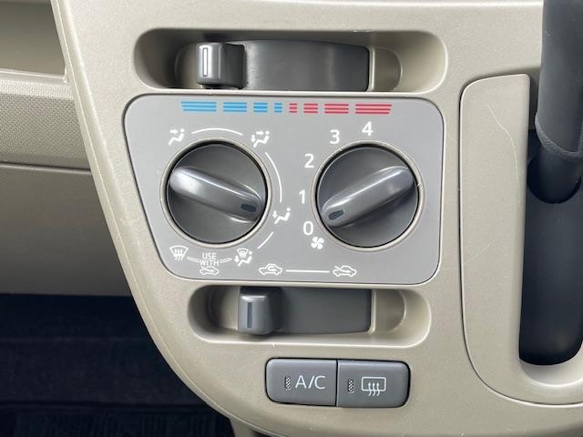 ムーヴ Ｌ　スマートセレクションＳＡ　ナビ　電動格納ミラー　アイドリングストップ　ＳＩＢＩＬＬＡアルミホイール　パワーウィンドウ　パワーウィンドウ　社外フロアマット　横滑り防止装置　エアバックＷ（11枚目）