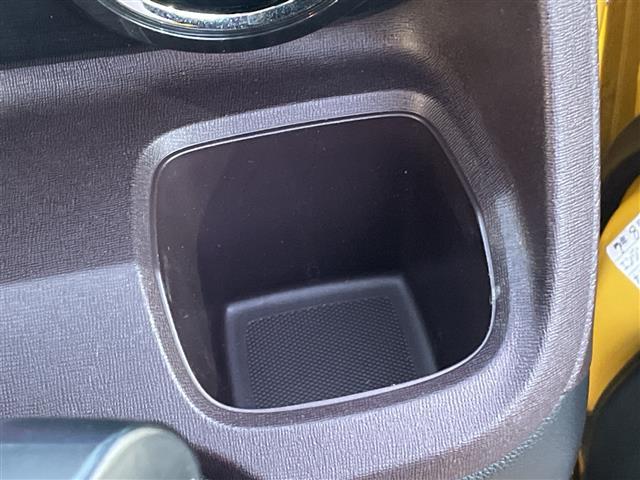 N-ONE プレミアム・Lパッケージ 社外ナビ バックカメラ ドライブレコーダー ETC アイドリングストップ 電動格納ミラー プッシュスタート 純正14インチアルミホイール 純正フロアマット 横滑り防止装置 盗難防止装置 冬タイヤ付き(17枚目)