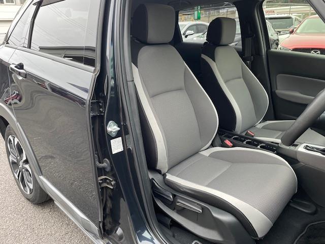 フィット ｅ：ＨＥＶクロスター　純正ナビ　衝突軽減システム　バックカメラ　コーナーセンサー前後　レーダークルーズコントロール　ドライブレコーダー前後　電動格納ミラー　アイドリングストップ　置くだけ充電器　オートライト　ＥＴＣ（24枚目）