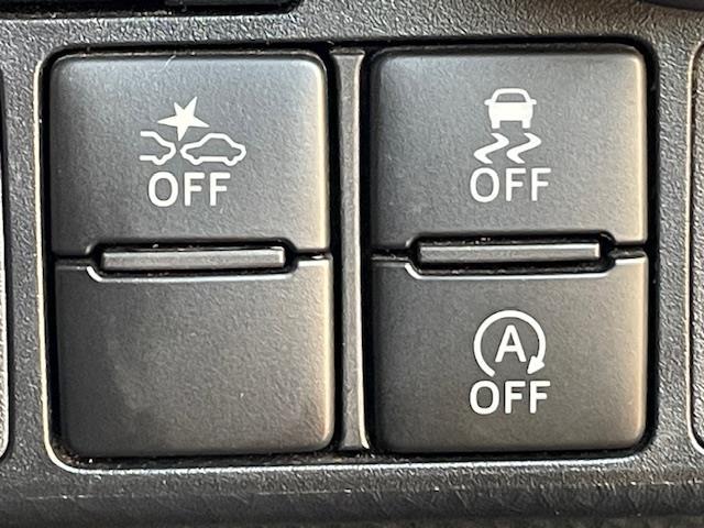 ルーミー カスタムＧ　Ｓ　純正ナビ　衝突軽減システム　フリップダウンモニター　両側パワースライドドア　バックカメラ　コーナーセンサー　ＬＥＤヘッドライト　モデリスタエアロ　シートヒーター　ドライブレコーダー　　ＥＴＣ（8枚目）