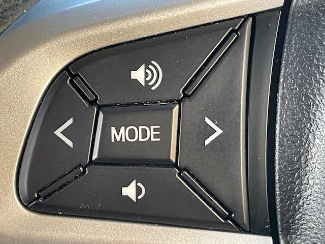 ルーミー カスタムＧ　Ｓ　純正ナビ　衝突軽減システム　フリップダウンモニター　両側パワースライドドア　バックカメラ　コーナーセンサー　ＬＥＤヘッドライト　モデリスタエアロ　シートヒーター　ドライブレコーダー　　ＥＴＣ（11枚目）