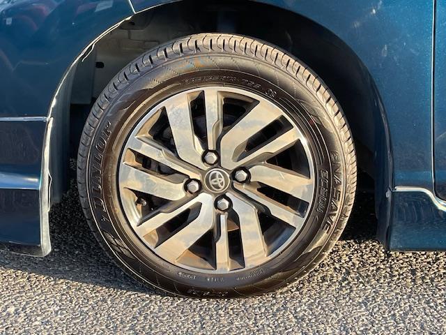 ルーミー カスタムＧ　Ｓ　純正ナビ　衝突軽減システム　フリップダウンモニター　両側パワースライドドア　バックカメラ　コーナーセンサー　ＬＥＤヘッドライト　モデリスタエアロ　シートヒーター　ドライブレコーダー　　ＥＴＣ（40枚目）