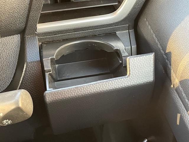 ルーミー カスタムＧ　Ｓ　純正ナビ　衝突軽減システム　フリップダウンモニター　両側パワースライドドア　バックカメラ　コーナーセンサー　ＬＥＤヘッドライト　モデリスタエアロ　シートヒーター　ドライブレコーダー　　ＥＴＣ（41枚目）