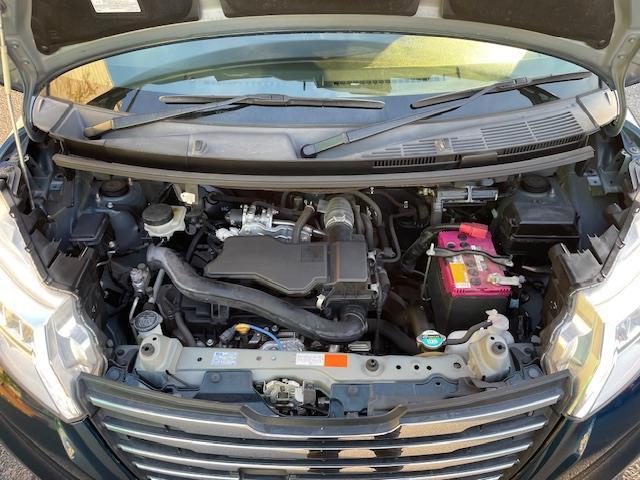 ルーミー カスタムＧ　Ｓ　純正ナビ　衝突軽減システム　フリップダウンモニター　両側パワースライドドア　バックカメラ　コーナーセンサー　ＬＥＤヘッドライト　モデリスタエアロ　シートヒーター　ドライブレコーダー　　ＥＴＣ（42枚目）