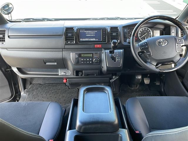 ハイエースバン スーパーGL ダーク プライムII 純正ナビ 衝突軽減システム バックカメラ ディーゼル ターボ ETC2.0 LEDヘッドライト プッシュスタート ハーフレザーシート 前後ドライブレコーダー ワンオーナー TRDフロントバンパーLED(4枚目)