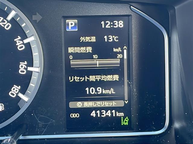 ハイエースバン スーパーGL ダーク プライムII 純正ナビ 衝突軽減システム バックカメラ ディーゼル ターボ ETC2.0 LEDヘッドライト プッシュスタート ハーフレザーシート 前後ドライブレコーダー ワンオーナー TRDフロントバンパーLED(6枚目)