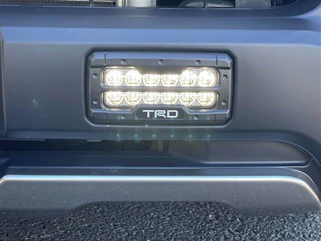 ハイエースバン スーパーGL ダーク プライムII 純正ナビ 衝突軽減システム バックカメラ ディーゼル ターボ ETC2.0 LEDヘッドライト プッシュスタート ハーフレザーシート 前後ドライブレコーダー ワンオーナー TRDフロントバンパーLED(35枚目)