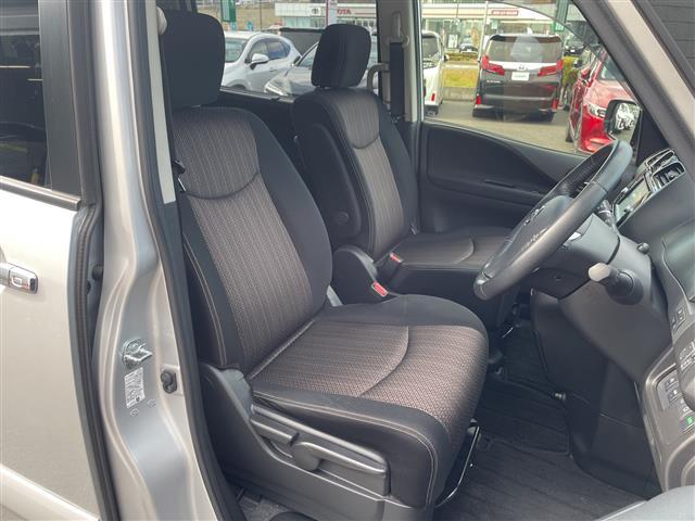 セレナ ハイウェイスター　Ｖセレ＋セーフティＩＩ　ＳＨＶ　純正ナビ　両側パワースライドドア　アラウンドビューモニター　衝突軽減システム　フリップダウンモニター　コーナーセンサー前後　クルーズコントロール　ドライブレコーダー　純正アルミホイール　ＥＴＣ（34枚目）