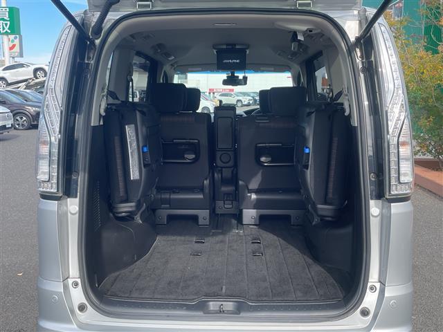 セレナ ハイウェイスター　Ｖセレ＋セーフティＩＩ　ＳＨＶ　純正ナビ　両側パワースライドドア　アラウンドビューモニター　衝突軽減システム　フリップダウンモニター　コーナーセンサー前後　クルーズコントロール　ドライブレコーダー　純正アルミホイール　ＥＴＣ（38枚目）