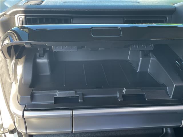 スペーシアカスタム ハイブリッドXSターボ 純正ナビ 衝突軽減システム 両側パワースライドドア 全方位カメラ ETC2.0 クルーズコントロール LEDヘッドライト パドルシフト シートヒーター ドライブレコーダー アイドリングストップ(17枚目)