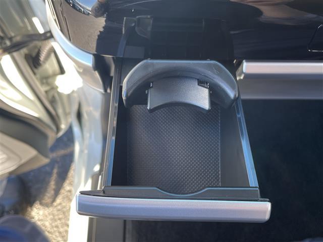 スペーシアカスタム ハイブリッドXSターボ 純正ナビ 衝突軽減システム 両側パワースライドドア 全方位カメラ ETC2.0 クルーズコントロール LEDヘッドライト パドルシフト シートヒーター ドライブレコーダー アイドリングストップ(18枚目)