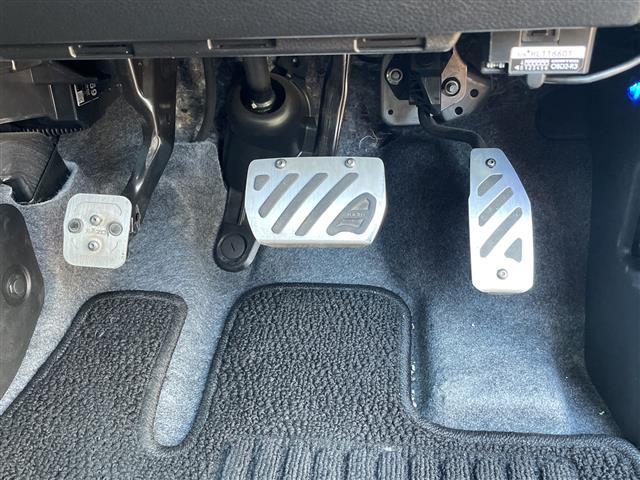 スペーシアカスタム ハイブリッドXSターボ 純正ナビ 衝突軽減システム 両側パワースライドドア 全方位カメラ ETC2.0 クルーズコントロール LEDヘッドライト パドルシフト シートヒーター ドライブレコーダー アイドリングストップ(21枚目)