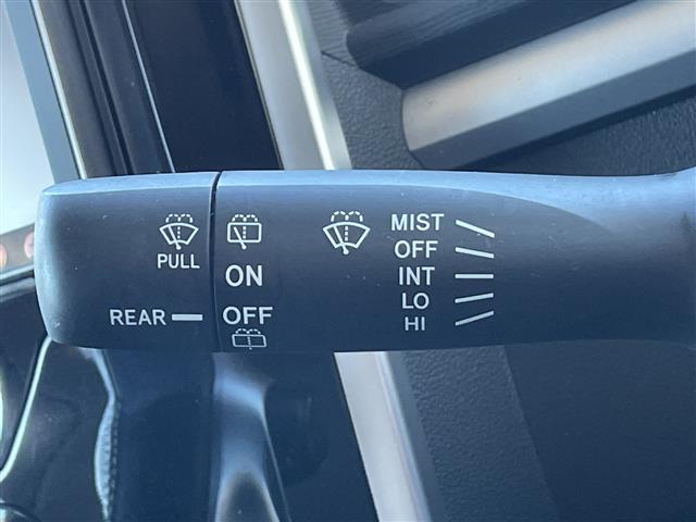 タント カスタムＲＳ　ＳＡ　社外ナビ　両側パワースライドドア　フリップダウンモニター　アイドリングストップ　プッシュスタート　ＬＥＤヘッドライト　オートライト　純正アルミホイール　電動格納ミラー　ＥＴＣ　横滑り防止装置（15枚目）