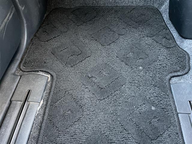 タント カスタムＲＳ　ＳＡ　社外ナビ　両側パワースライドドア　フリップダウンモニター　アイドリングストップ　プッシュスタート　ＬＥＤヘッドライト　オートライト　純正アルミホイール　電動格納ミラー　ＥＴＣ　横滑り防止装置（22枚目）