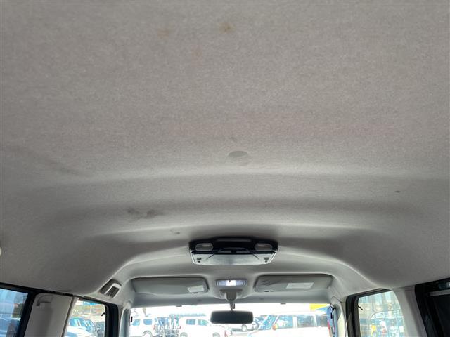 タント カスタムＲＳ　ＳＡ　社外ナビ　両側パワースライドドア　フリップダウンモニター　アイドリングストップ　プッシュスタート　ＬＥＤヘッドライト　オートライト　純正アルミホイール　電動格納ミラー　ＥＴＣ　横滑り防止装置（31枚目）