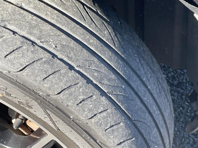 ノート ｅ－パワー　ニスモ　純正ナビ　衝突軽減システム　バックカメラ　レーンキープアシスト　ＥＴＣ　ＬＥＤヘッドライト　プッシュスタート　オートライト　ドライブレコーダー前後　純正アルミホイール　電動格納ミラー　　横滑り防止装置（40枚目）