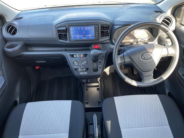 ミライース L SAIII 純正ナビ 衝突軽減システム バックカメラ コーナーセンサー前後 アイドリングストップ パーキングアシスト オートマチックハイビーム 横滑り防止装置 盗難防止装置 パワーステアリング パワーウインドウ(2枚目)