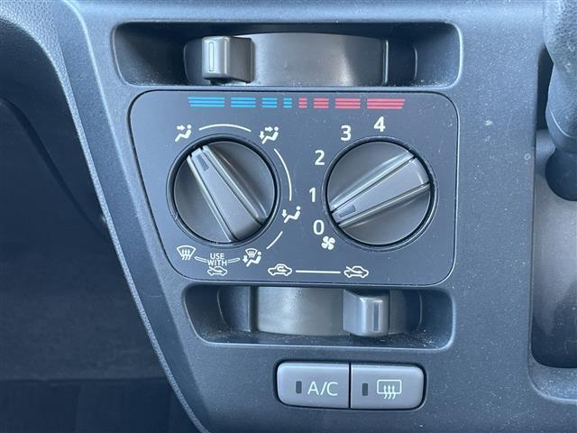 ミライース L SAIII 純正ナビ 衝突軽減システム バックカメラ コーナーセンサー前後 アイドリングストップ パーキングアシスト オートマチックハイビーム 横滑り防止装置 盗難防止装置 パワーステアリング パワーウインドウ(8枚目)