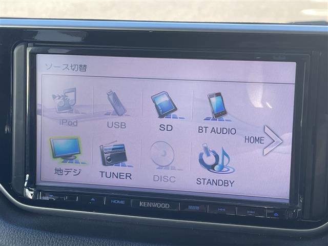 ムーヴ カスタム　Ｘ　ＳＡＩＩ　ナビ　衝突軽減システム　バックカメラ　コーナーセンサー　ＬＥＤヘッドライト　プッシュスタート　１４インチｅｕｒｏｂｅｉｎアルミホイール　アイドリングストップ　電動格納ミラー　オートライト（4枚目）