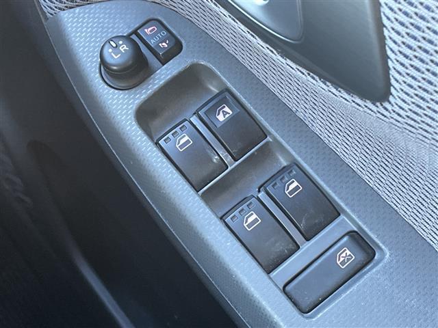 ムーヴ カスタム　Ｘ　ＳＡＩＩ　ナビ　衝突軽減システム　バックカメラ　コーナーセンサー　ＬＥＤヘッドライト　プッシュスタート　１４インチｅｕｒｏｂｅｉｎアルミホイール　アイドリングストップ　電動格納ミラー　オートライト（15枚目）