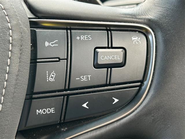 LS LS500h バージョンL 純正ナビ 本革シート 衝突軽減 禁煙車 バック+サイドカメラ 前後クリアランスソナー ETC2.0 4WD LEDヘッドライト レーダークルーズ パワーシート パドルシフト(9枚目)