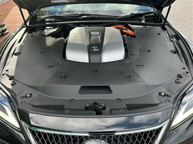 LS LS500h バージョンL 純正ナビ 本革シート 衝突軽減 禁煙車 バック+サイドカメラ 前後クリアランスソナー ETC2.0 4WD LEDヘッドライト レーダークルーズ パワーシート パドルシフト(42枚目)
