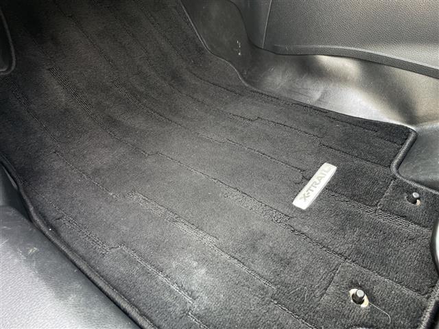 エクストレイル 20X ハイブリッド エマージェンシーブレーキP 衝突軽減システム 禁煙車 バックカメラ コーナーセンサー前後 LEDヘッドライト ETC スマートキー シートヒーター ドライブレコーダー 純正アルミホイール アイドリングストップ 電度リアゲート(41枚目)