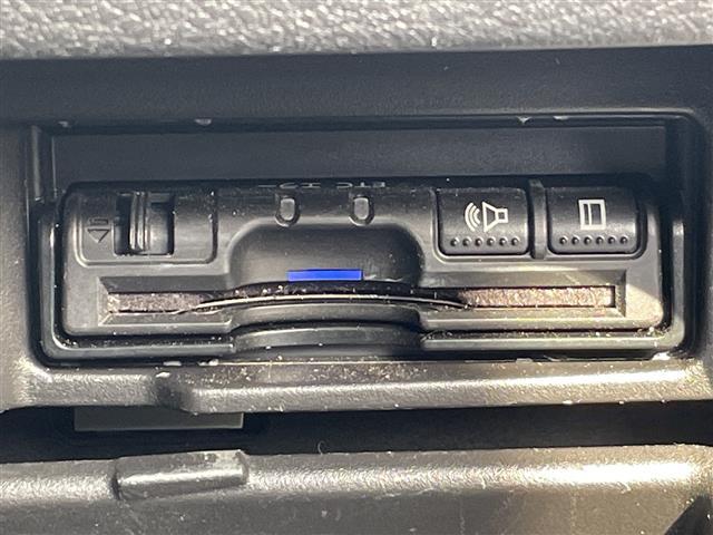 セレナ e-パワー ハイウェイスターV 衝突軽減システム 禁煙車 両側パワースライドドア バックカメラ LEDヘッドライト クルーズコントロール スマートキー ドライブレコーダー 純正アルミホイール アイドリングストップ ETC(7枚目)