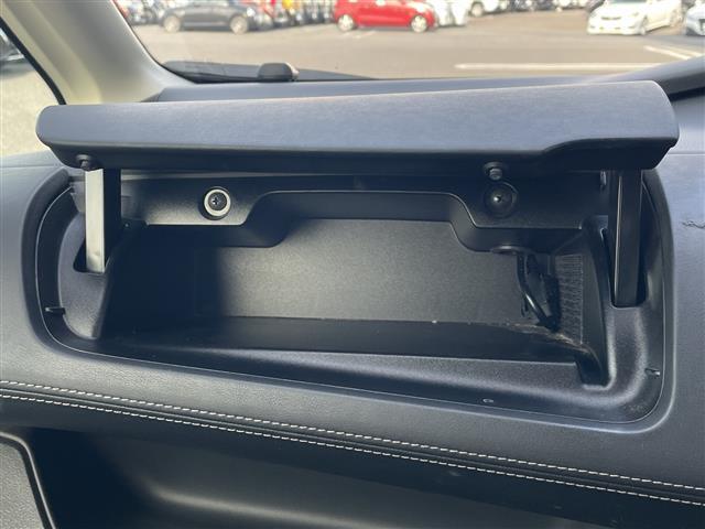 セレナ e-パワー ハイウェイスターV 衝突軽減システム 禁煙車 両側パワースライドドア バックカメラ LEDヘッドライト クルーズコントロール スマートキー ドライブレコーダー 純正アルミホイール アイドリングストップ ETC(15枚目)