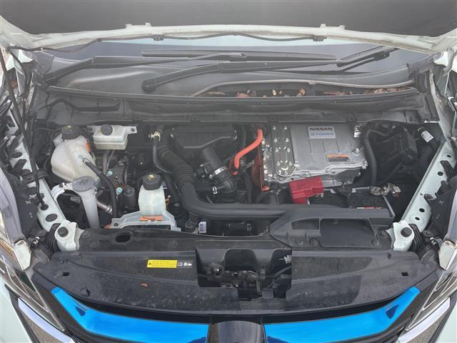 セレナ e-パワー ハイウェイスターV 衝突軽減システム 禁煙車 両側パワースライドドア バックカメラ LEDヘッドライト クルーズコントロール スマートキー ドライブレコーダー 純正アルミホイール アイドリングストップ ETC(42枚目)